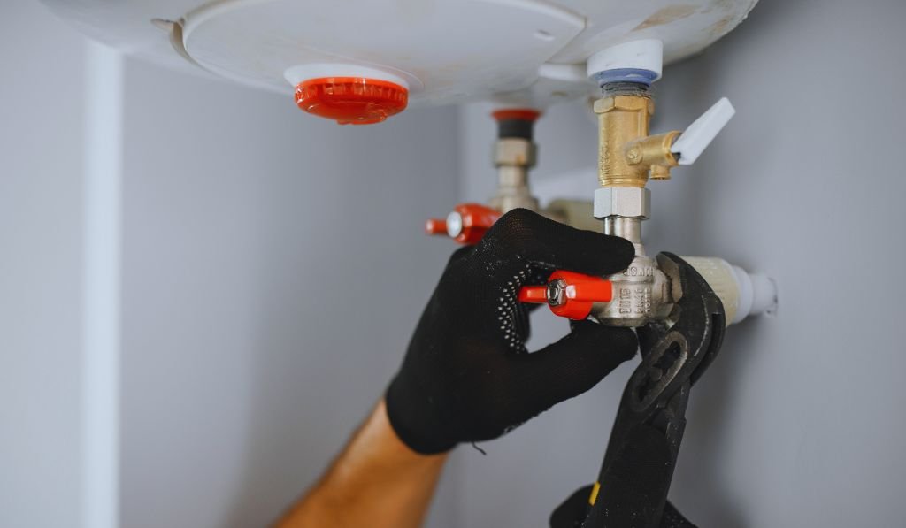 Emergency Water Heater Repair: Fast Solutions When You Need Them